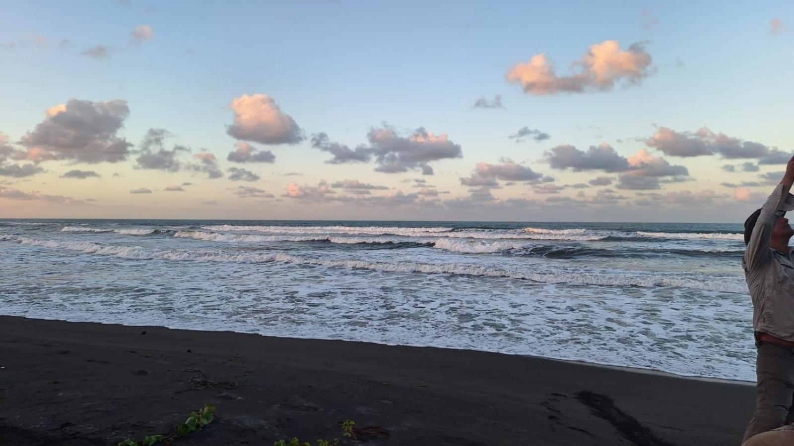 Laguna Caldera Lodge Siqurres Da Alegria エクステリア 写真